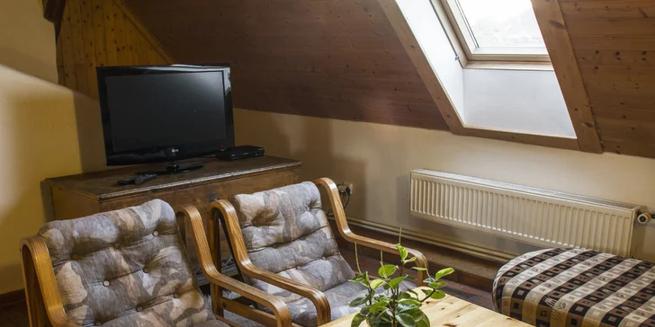 Pobyt na chalupě v Podkrkonoší: vybavené studio či apartmán, sauna a jacuzzi