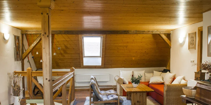 Pobyt na chalupě v Podkrkonoší: vybavené studio či apartmán, sauna a jacuzzi