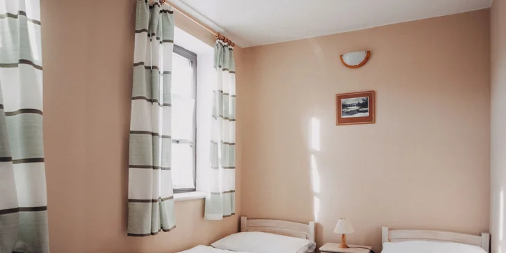 Pohoda nedaleko Brna: snídaně i minipivovar