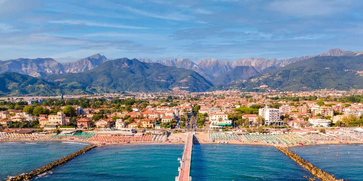 Italská dovolená v oblasti mezi Ligurií a Toskánskem: apartmány s kuchyňkou, venkovní bazény