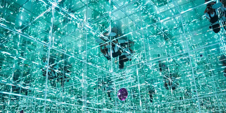 Atrakce v centru Krakova pro celou rodinu: muzeum motýlů, labyrinty, 7D kino, dětská herna i virtuální realita