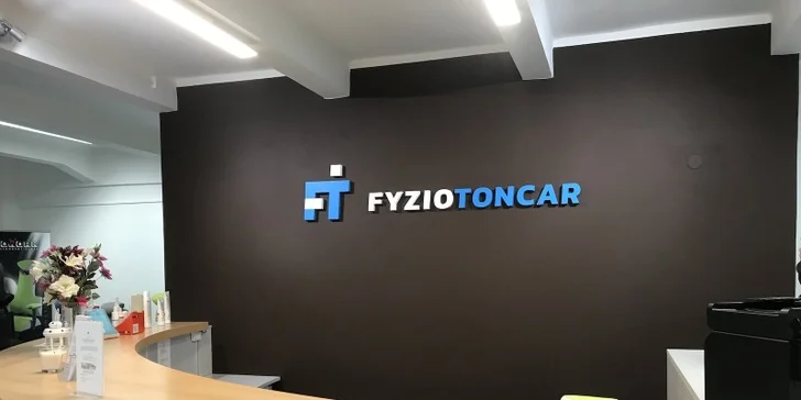 EMS vstupní terapie včetně fyzio vyšetření nebo klasická masáž celého těla
