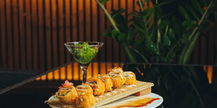 Voucher na 500 nebo 1 000 Kč na cokoliv v asijské restauraci Nón Lá