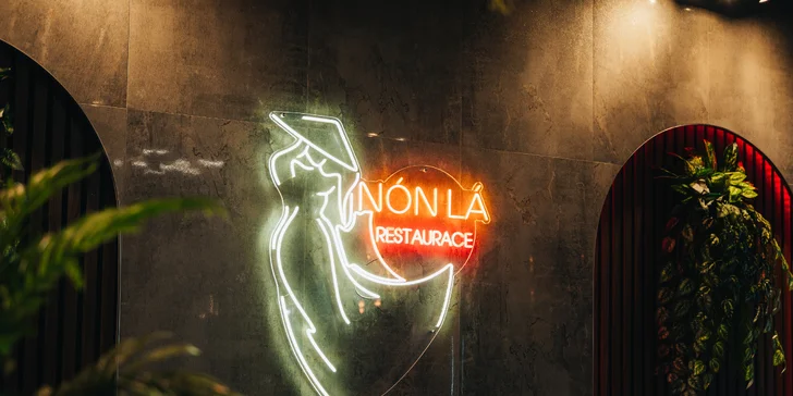 Voucher na 500 nebo 1 000 Kč na cokoliv v asijské restauraci Nón Lá