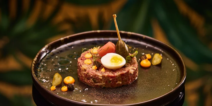 Luxusní odpočinek v centru Budapešti: 5* hotel se snídaní, neomezený wellness