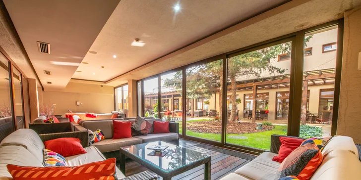 Wellness hotel v Rajeckých Teplicích: neomezený relax, polopenze a mnoho aktivit