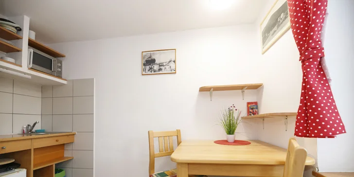 Příjemný penzion na Šumavě se snídaněmi a venkovním bazénem: v létě výlety, v zimě lyžování