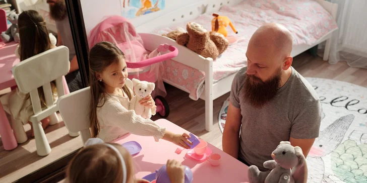 Rodičovská SMS výzva na 21 dní: zábavné úkoly, které stmelí vaši rodinu