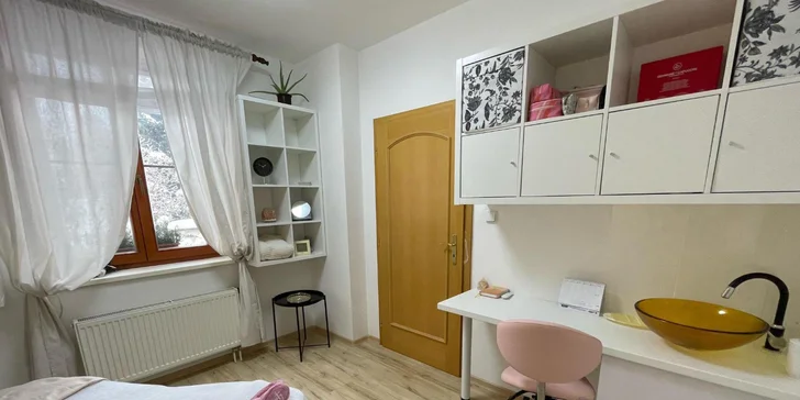 Základní kosmetická péče, ošetření s alginátovou maskou i lash lifting