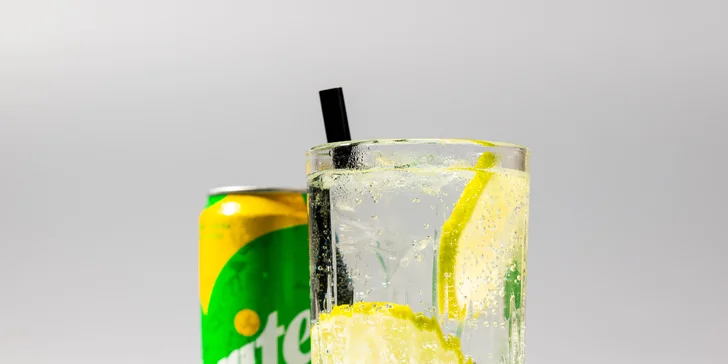 2 nebo 4 drinky v centru Ostravy: cuba libre, skinny bitch i gin & tonic