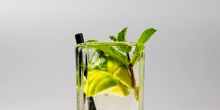 2 nebo 4 drinky v centru Ostravy: cuba libre, skinny bitch i gin & tonic