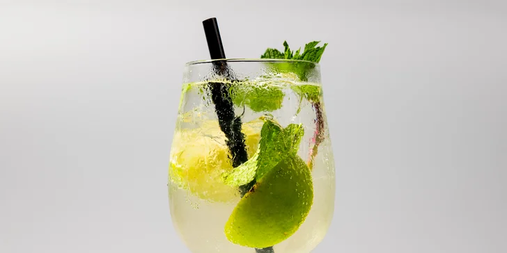 2 nebo 4 drinky v centru Ostravy: cuba libre, skinny bitch i gin & tonic