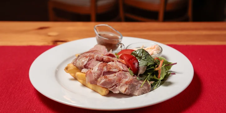 Tříchodové menu v Depo Orlová pro dva i s nápoji, které vám doveze vláček