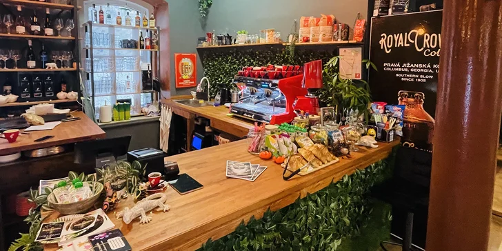 Zážitek pro milovníky kávy: základní i celodenní baristický kurz se základy latte art