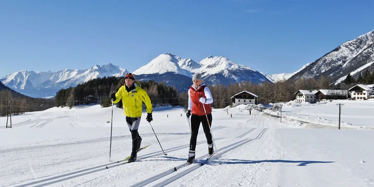 Rodinná dovolená v Alpách: polopenze, wellness, dětský klub i skipas