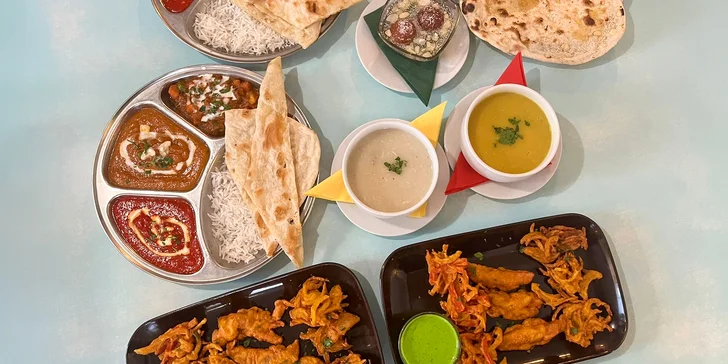 Indické 4chodové menu pro 2 osoby: předkrm, polévka, kuřecí Thali se 3 omáčkami i dezert