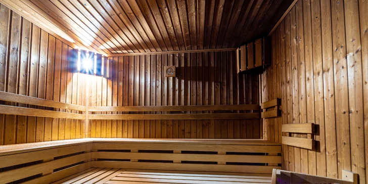 Horský hotel nedaleko Spišského hradu: polopenze, wellness a sporty