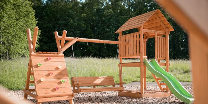 Moderní chata v jižních Čechách: vlastní sauna, vířivý sud i kapacita až 6 osob