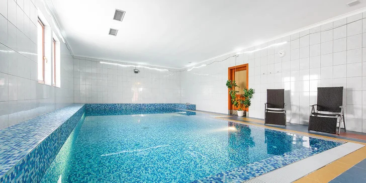 Odpočinek v jižních Čechách: penzion se snídaní nebo polopenzí, bazén, wellness