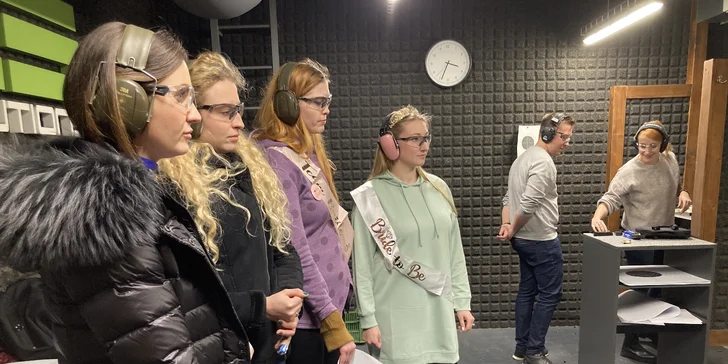 Střelecké balíčky na nejnovější a největší střelnici v Brně: až 7 zbraní a 60 výstřelů