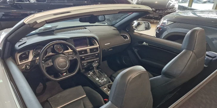 Zapůjčení cabrioletu Audi A5 i s mini karavanem: 12 či 24 hod. nebo víkend
