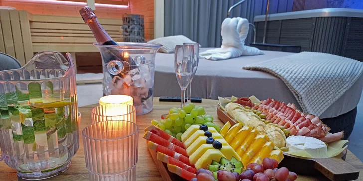 Nové privátní wellness v Hloubětíně: vířivá vana, finská sauna, dvě relaxační zóny na výběr a drink