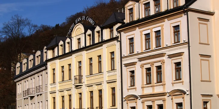 4* pobyt v centru Karlových Varů: ubytování se snídaní, wellness i projížďkou v kočáře