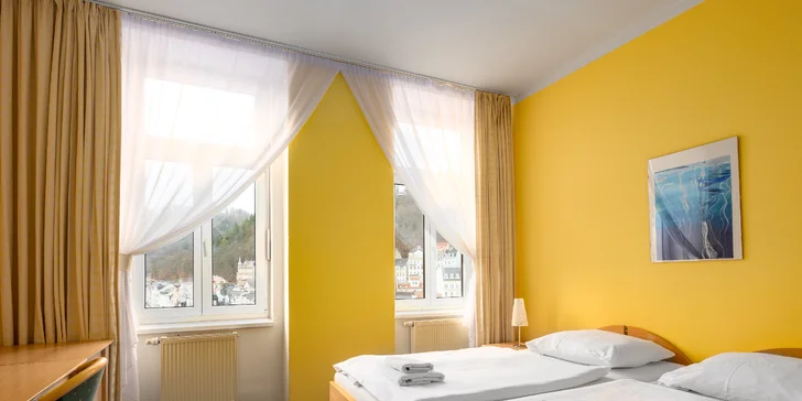 4* pobyt v centru Karlových Varů: ubytování se snídaní, wellness i projížďkou v kočáře