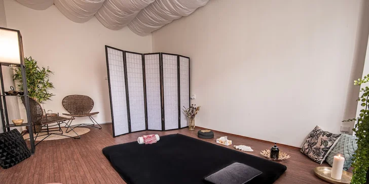 Hýčkající tantra masáž s použitím CBD olejů: 60, 90 nebo 120 min. uvolnění