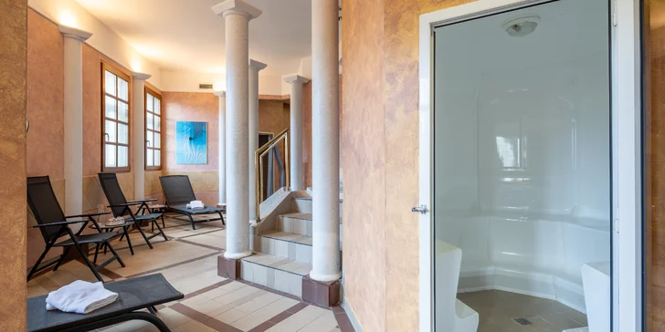 4* pobyt v centru Karlových Varů: ubytování se snídaní, wellness i projížďkou v kočáře