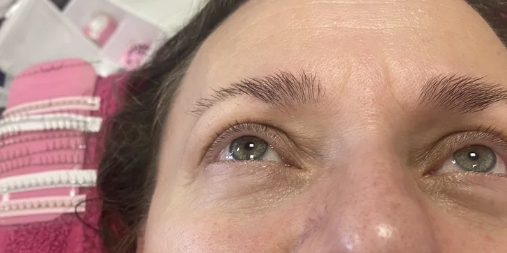 Laminace obočí, lash lifting nebo prodloužení řas metodou řasa na řasu i 3D či 5D