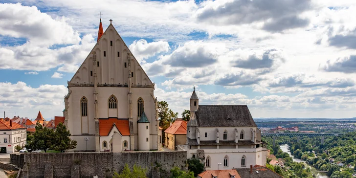 Pobyt v historickém centru Znojma se snídaní až pro 5 osob