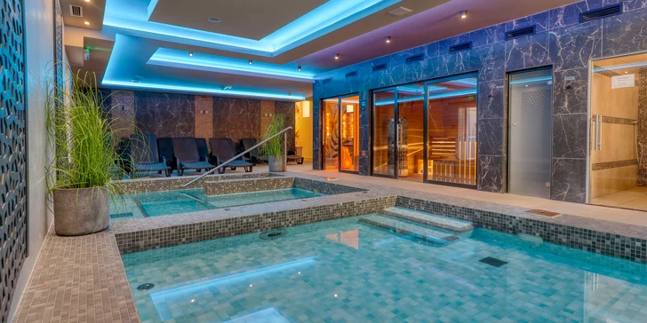 Relax nedaleko Bukových hor: penzion se snídaní, neomezený wellness a zábava pro děti