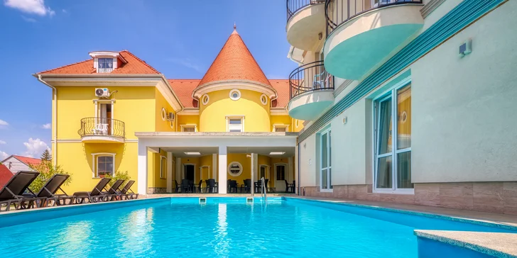 Relax nedaleko Bukových hor: penzion se snídaní, neomezený wellness a zábava pro děti
