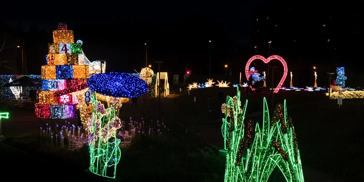 Winter Village u centra Westfield Chodov: vstup do kouzelného světa světelných instalací