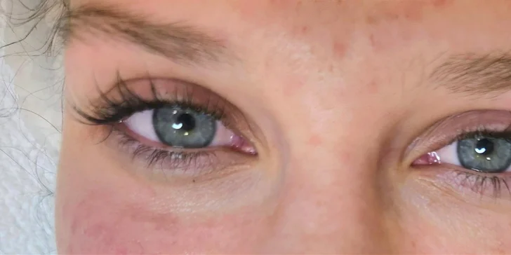 Pro krásnou pleť: omlazující masáž obličeje, čištění ultrazvukovou špachtlí i maska