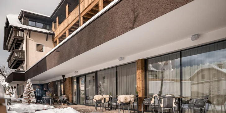 Italský Kronplatz: neomezený wellness, polopenze, skibus u hotelu i karta výhod
