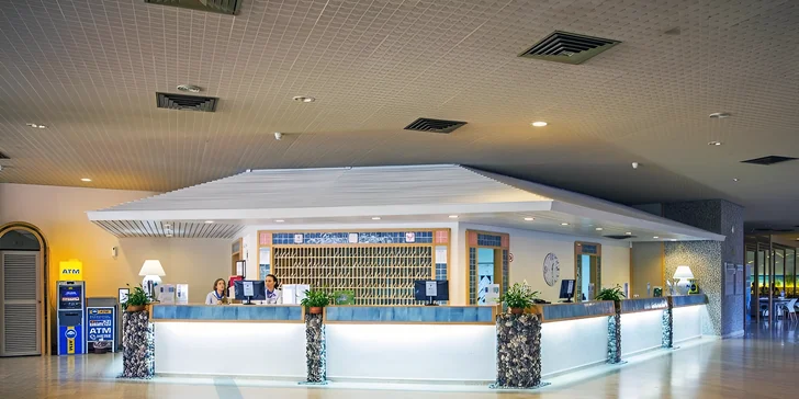 Dovolená na Sardinii: 4* rodinný hotel u pláže s all inclusive light, 3 bazény, animace