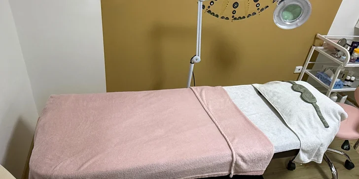 Základní kosmetická péče, ošetření s alginátovou maskou i lash lifting