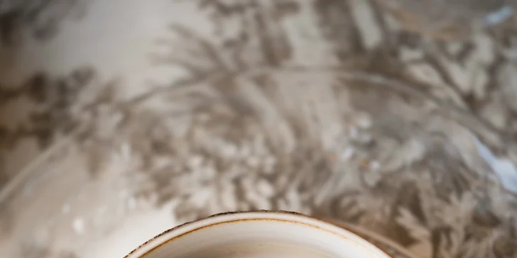 Tříchodové menu i s lahví vína či pivními lázněmi pro 2 osoby