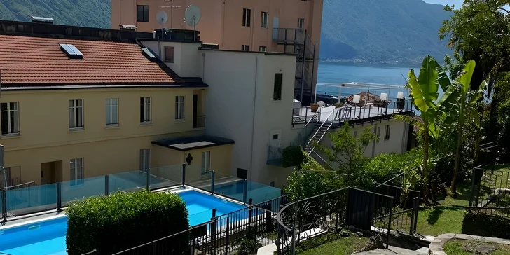 Lago di Como: hotel přímo na břehu jezera, polopenze i venkovní bazén