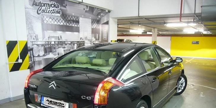 Ruční mytí auta ve značkové automyčce