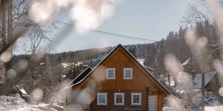 Pobyt v Jeseníkách: apartmány v roubence s koupacím wellness sudem