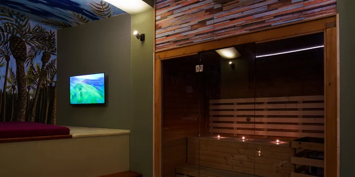 Romantika v privátním wellness: krb, sauna a vířivka na 2 hod. i celou noc