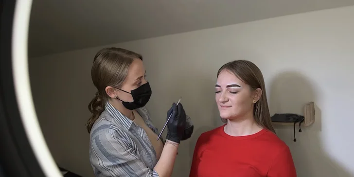 Uhrančivý pohled: barvení obočí i vč. laminace či lash lifting řas