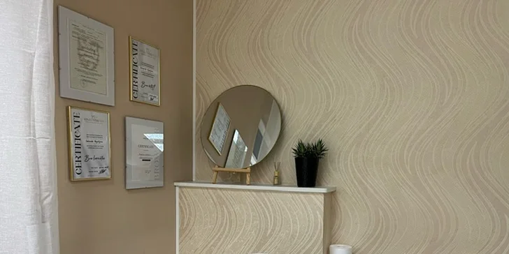 Uhrančivý pohled: barvení obočí i vč. laminace či lash lifting řas