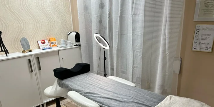 Uhrančivý pohled: barvení obočí i vč. laminace či lash lifting řas
