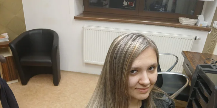 Kadeřnické balíčky pro dámy: střih všech délek, melír i barva vč. stylingu