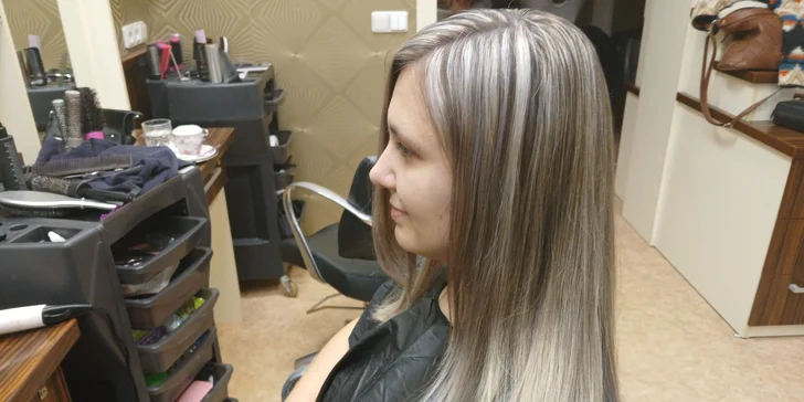 Kadeřnické balíčky pro dámy: střih všech délek, melír i barva vč. stylingu