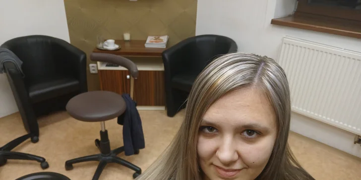 Kadeřnické balíčky pro dámy: střih všech délek, melír i barva vč. stylingu